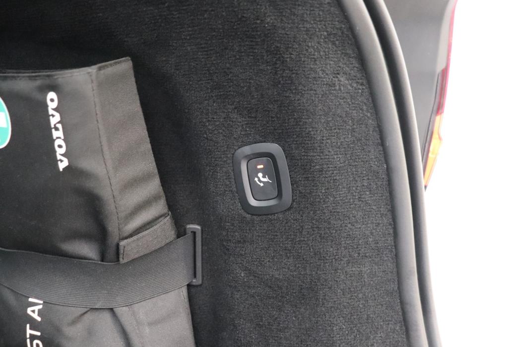 VOLVO V90 Cross Country 2020