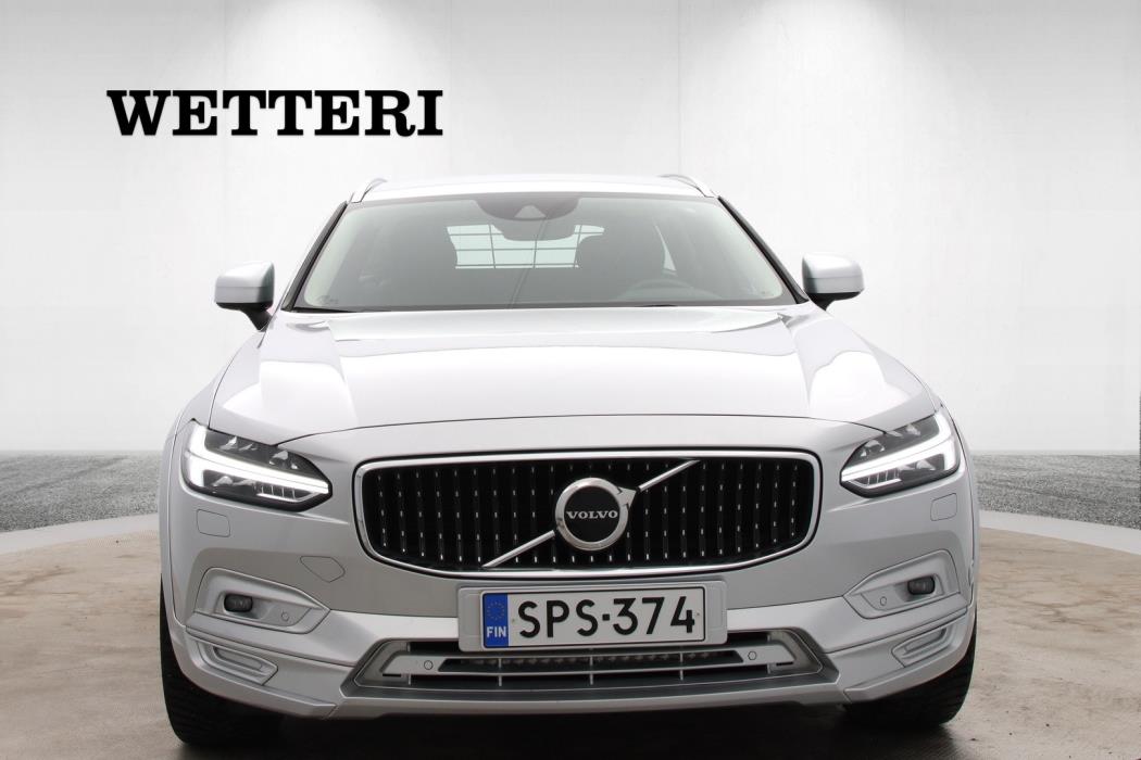 VOLVO V90 Cross Country 2020