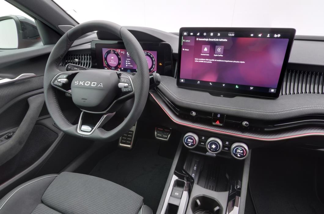 SKODA Superb 2026