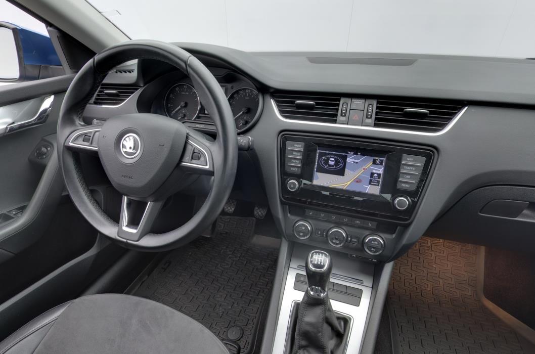 SKODA Octavia 2013