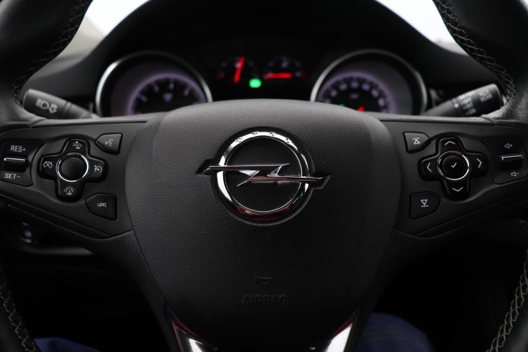 OPEL Astra 2017