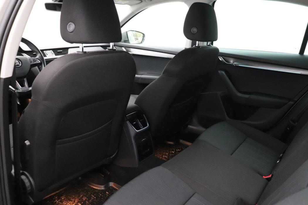 SKODA Octavia 2018