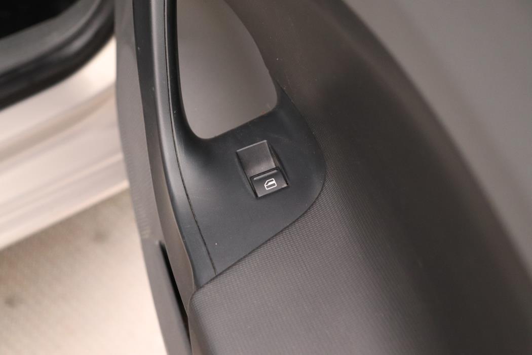 SEAT Ibiza ST 2011