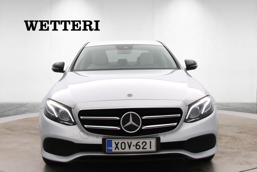 MERCEDES-BENZ E 2018