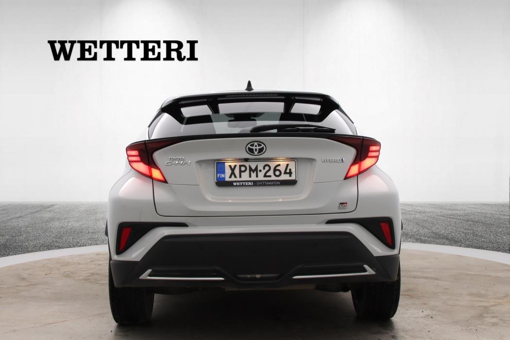 TOYOTA C-HR 2021