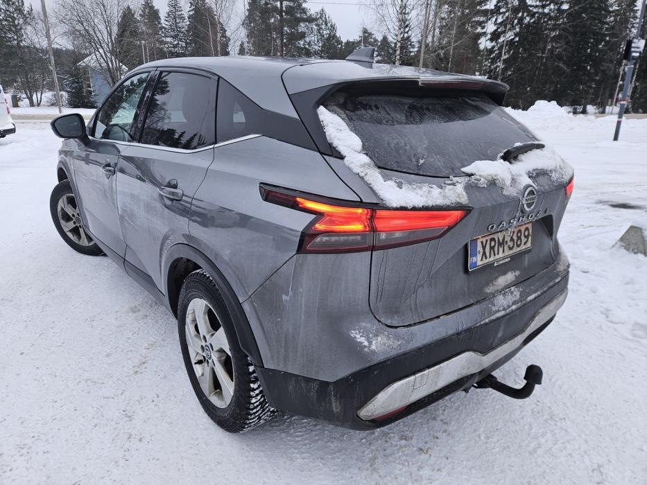 NISSAN Qashqai 2022