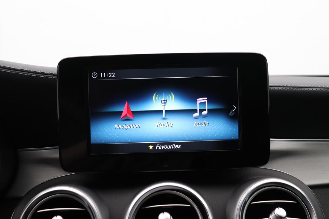 MERCEDES-BENZ C 2022