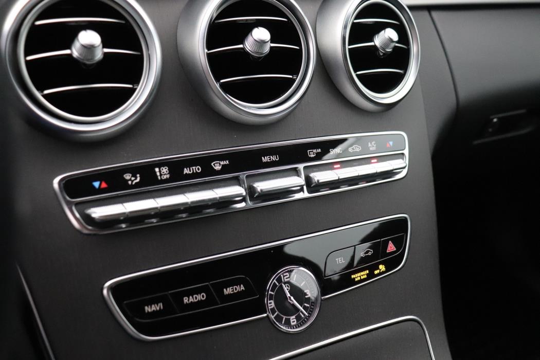 MERCEDES-BENZ C 2022