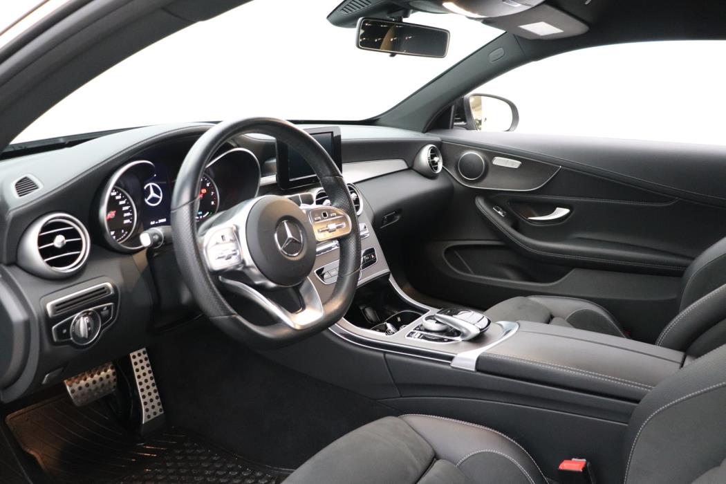 MERCEDES-BENZ C 2022