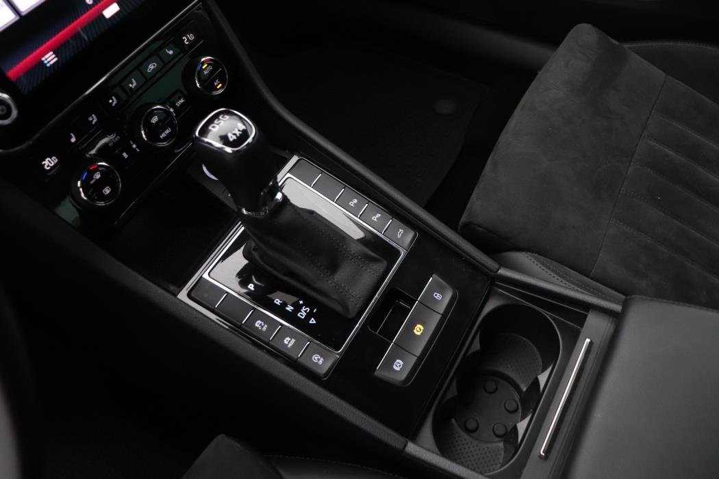 SKODA Superb 2019