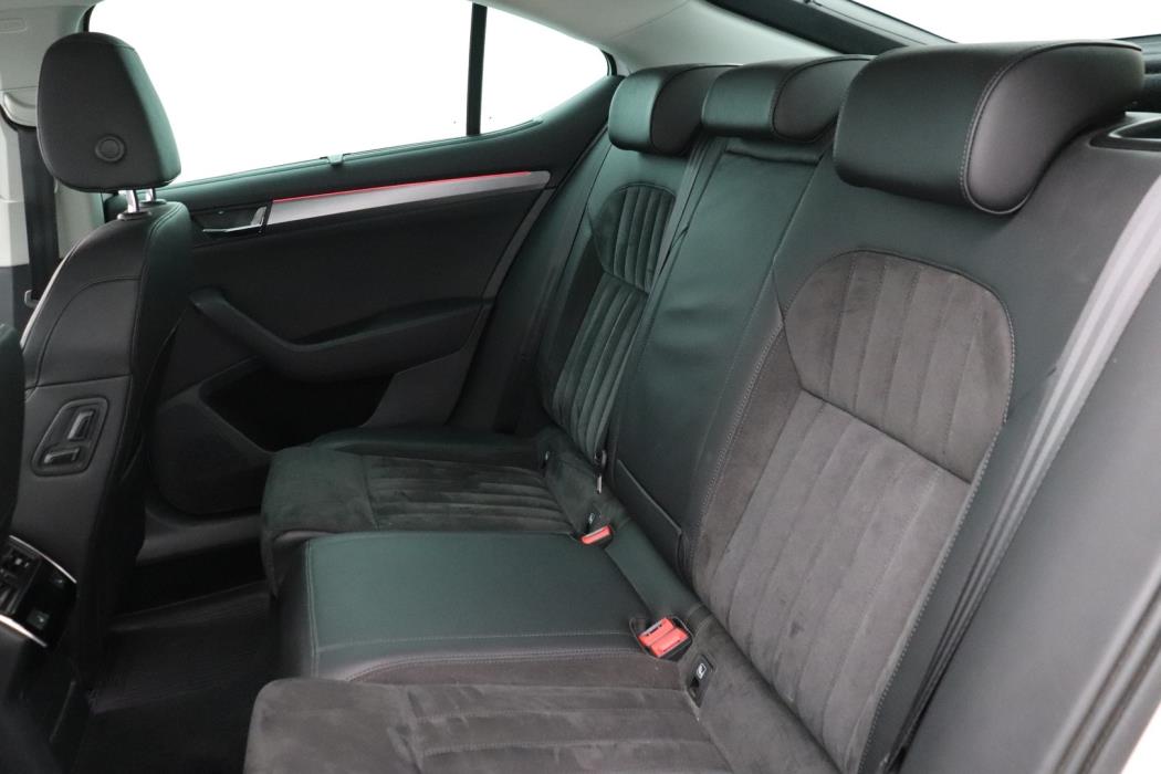 SKODA Superb 2019