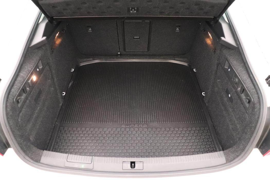 SKODA Superb 2019