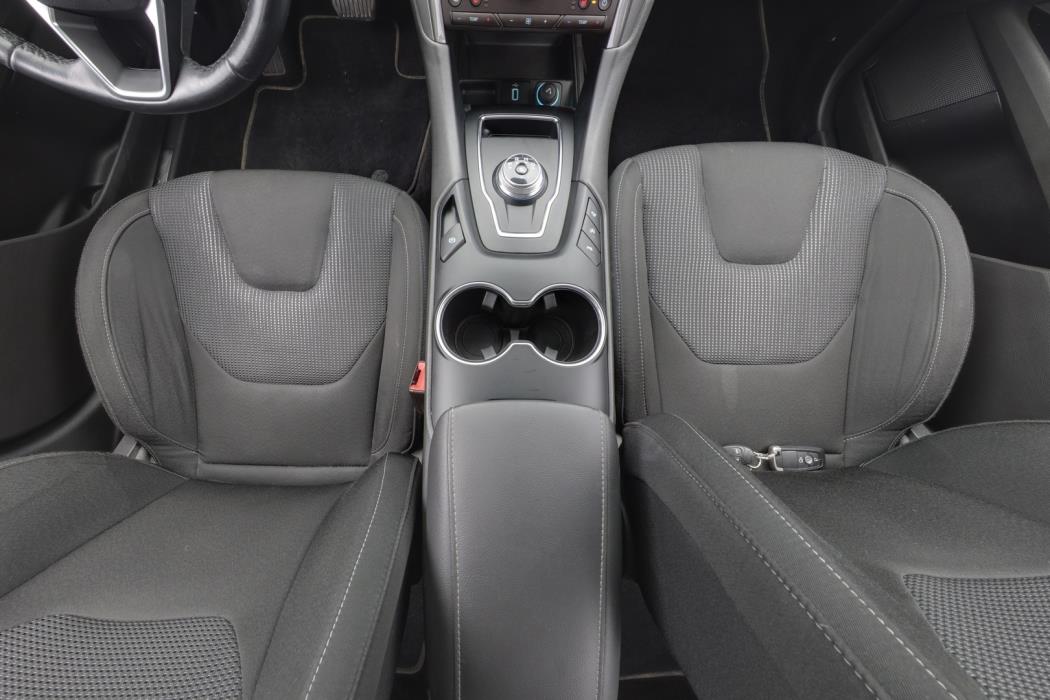 FORD Mondeo 2020