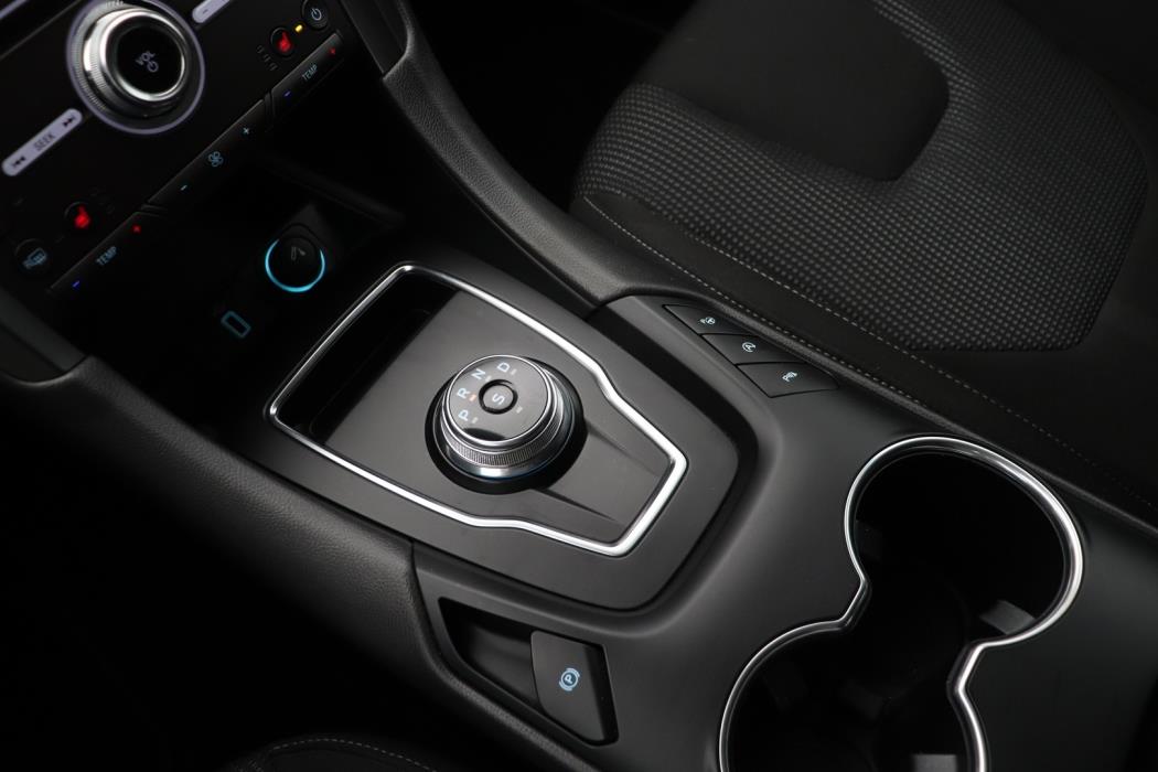 FORD Mondeo 2020