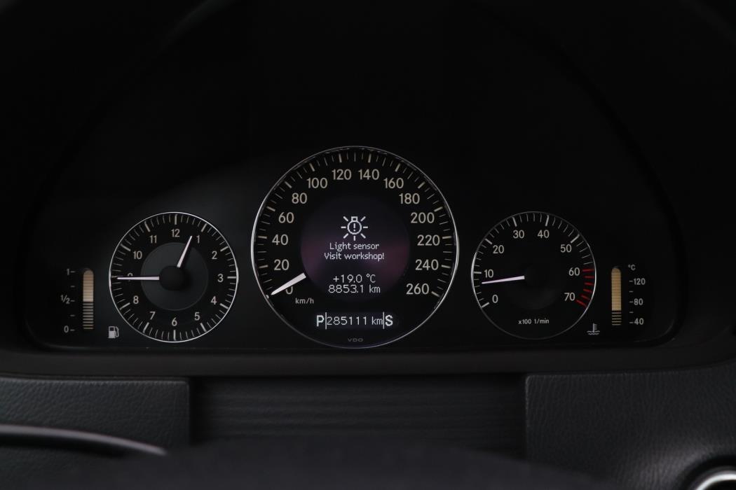 MERCEDES-BENZ CLK 2002