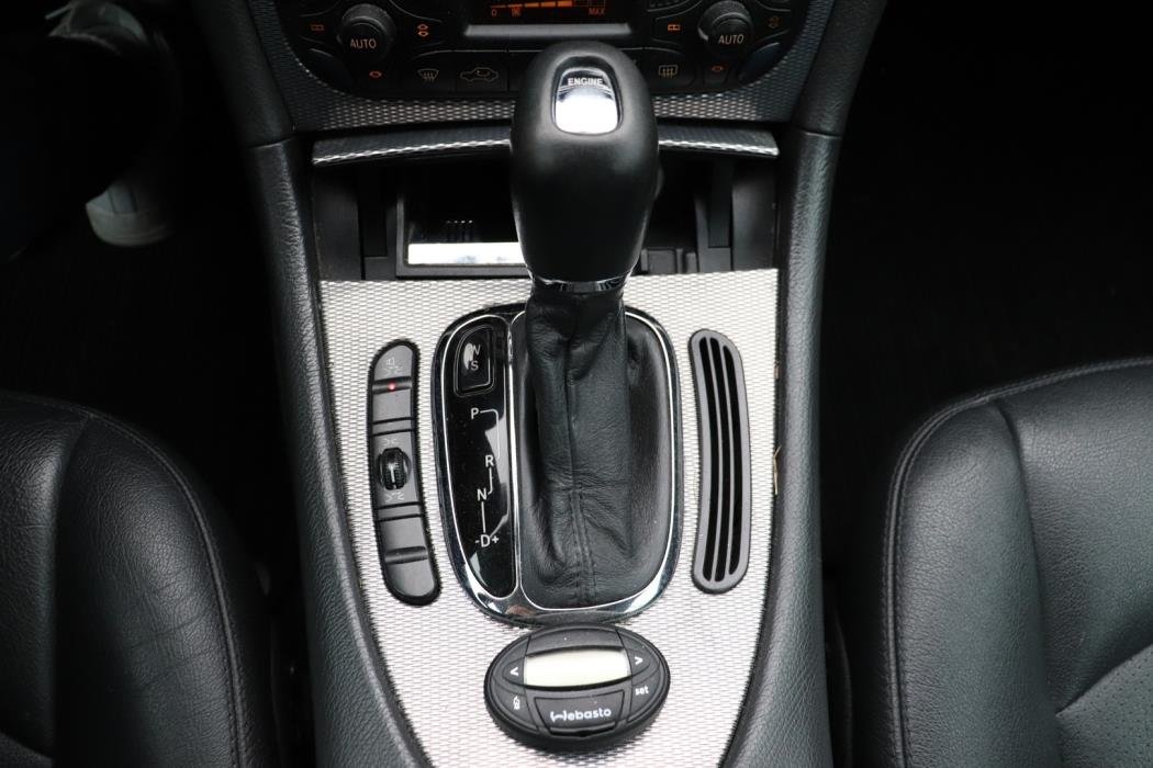 MERCEDES-BENZ CLK 2002