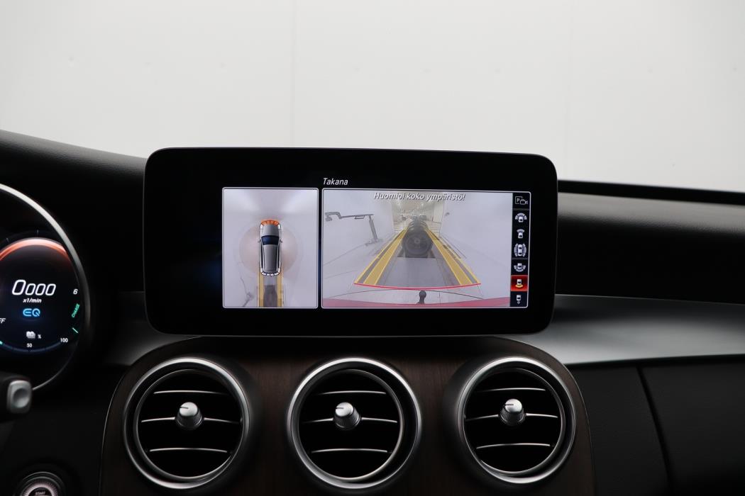 MERCEDES-BENZ C 2020