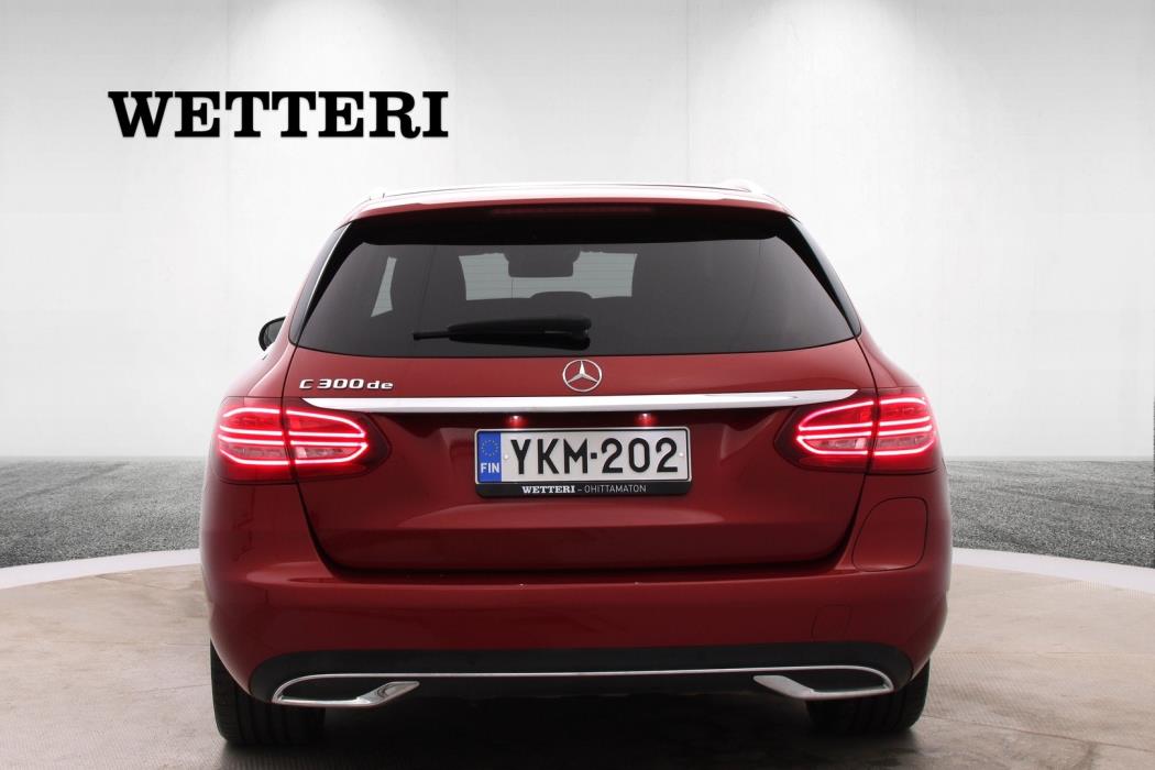 MERCEDES-BENZ C 2020