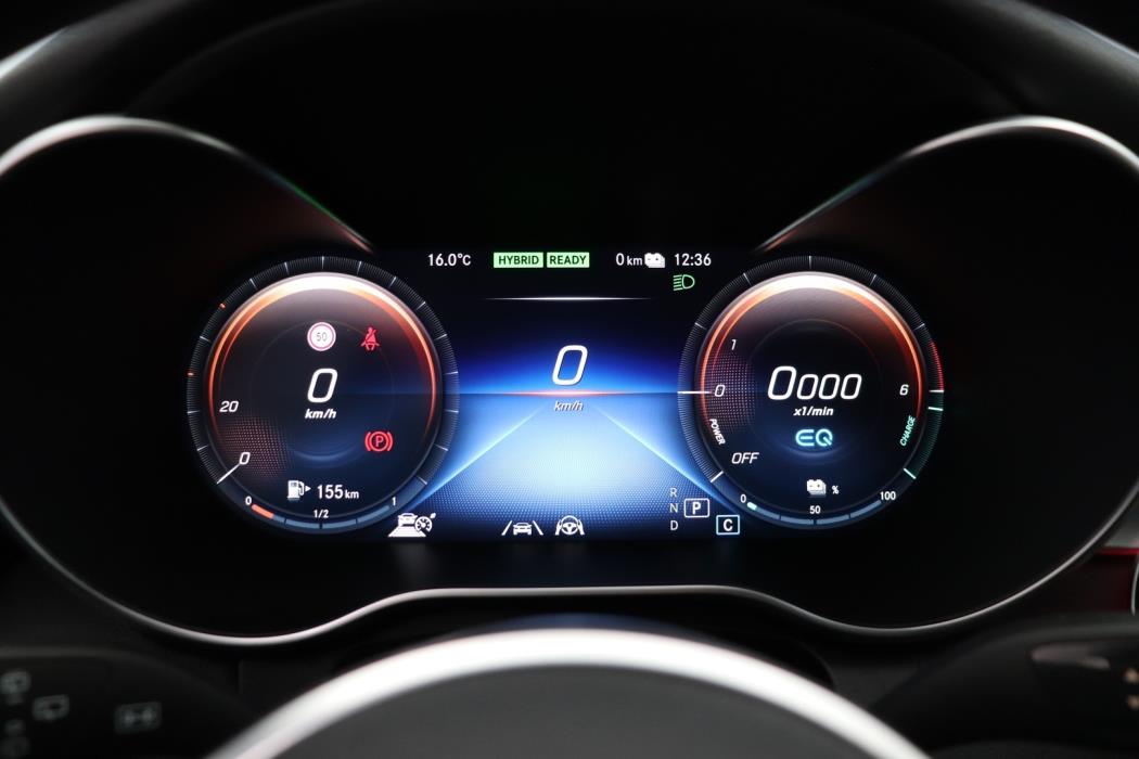 MERCEDES-BENZ C 2020