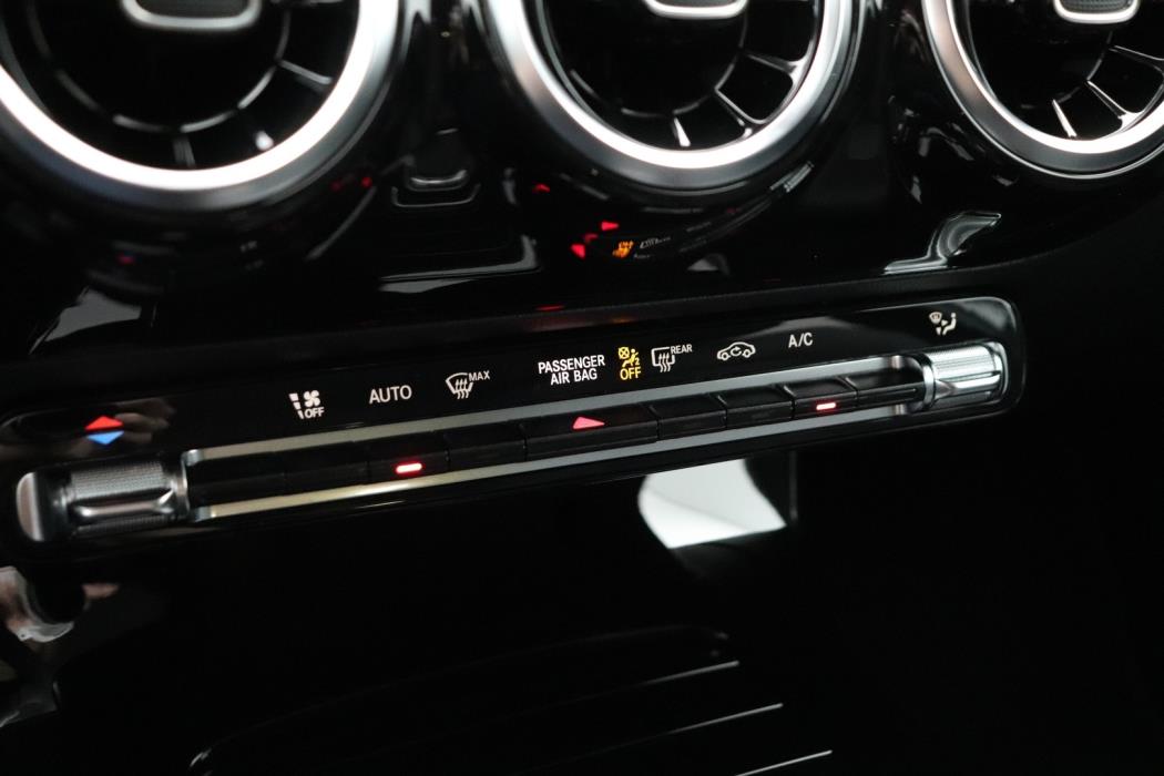 MERCEDES-BENZ A 2026