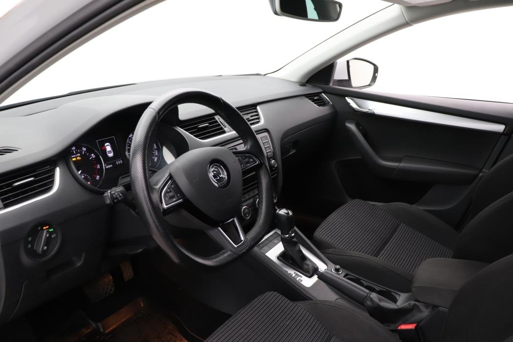 SKODA Octavia 2016