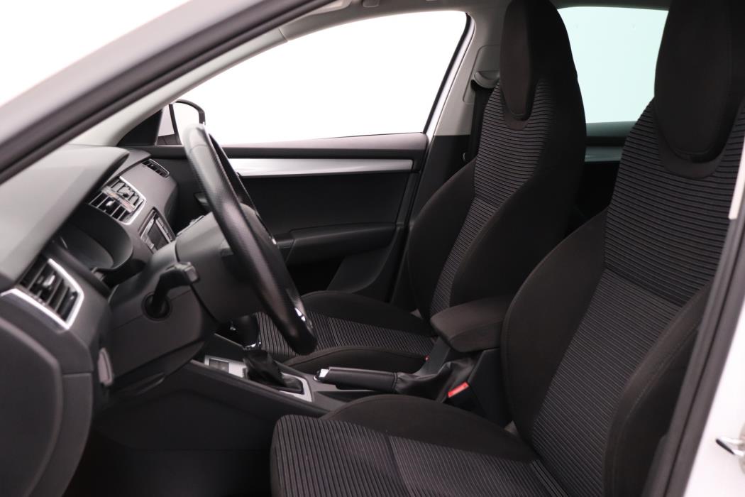 SKODA Octavia 2016