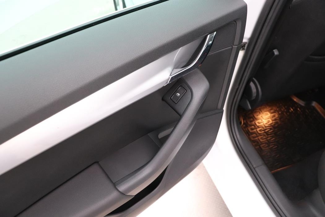 SKODA Octavia 2016