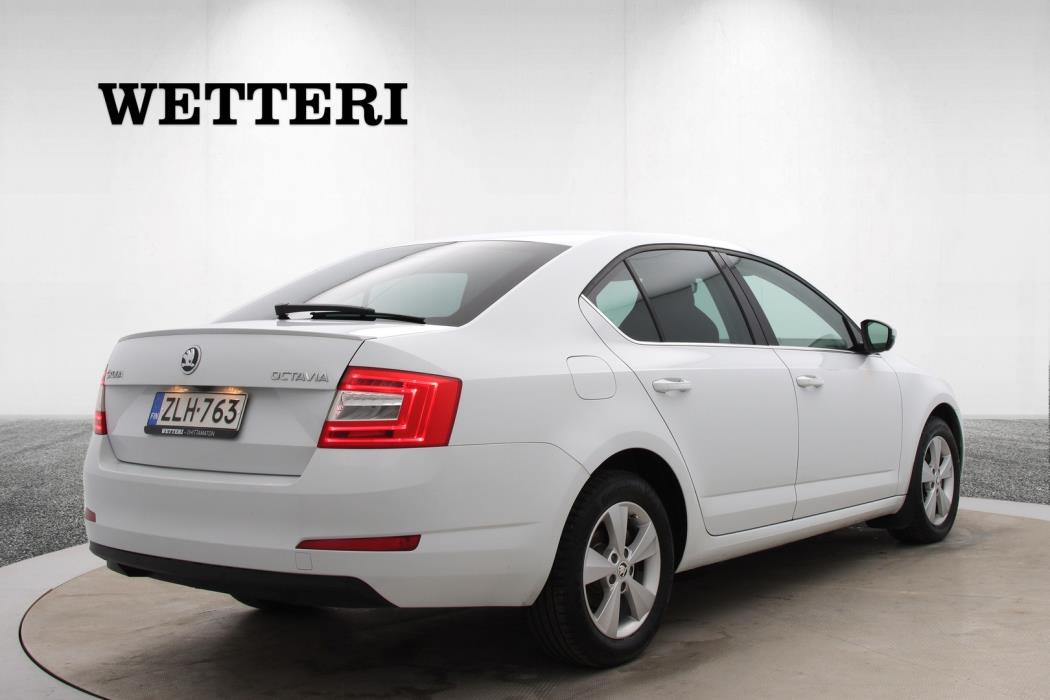 SKODA Octavia 2016
