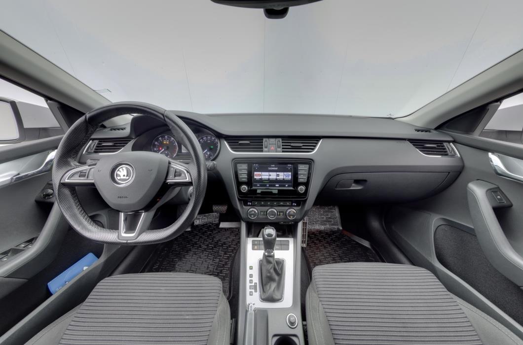 SKODA Octavia 2016