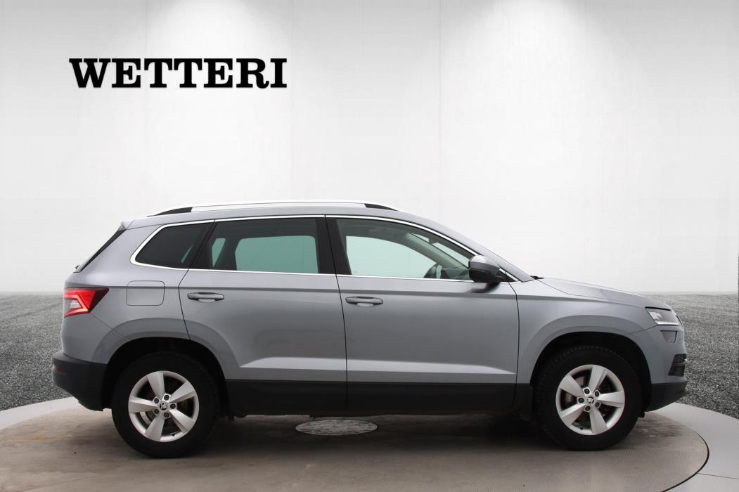 SKODA Karoq 2019