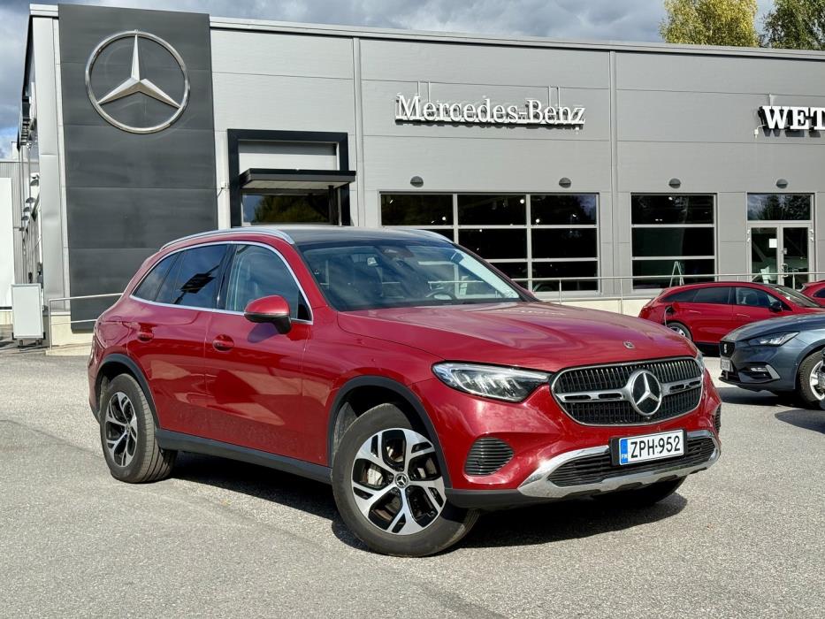 MERCEDES-BENZ GLC 2025