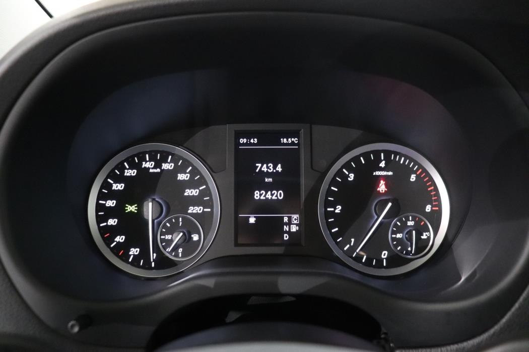 MERCEDES-BENZ Vito 2021