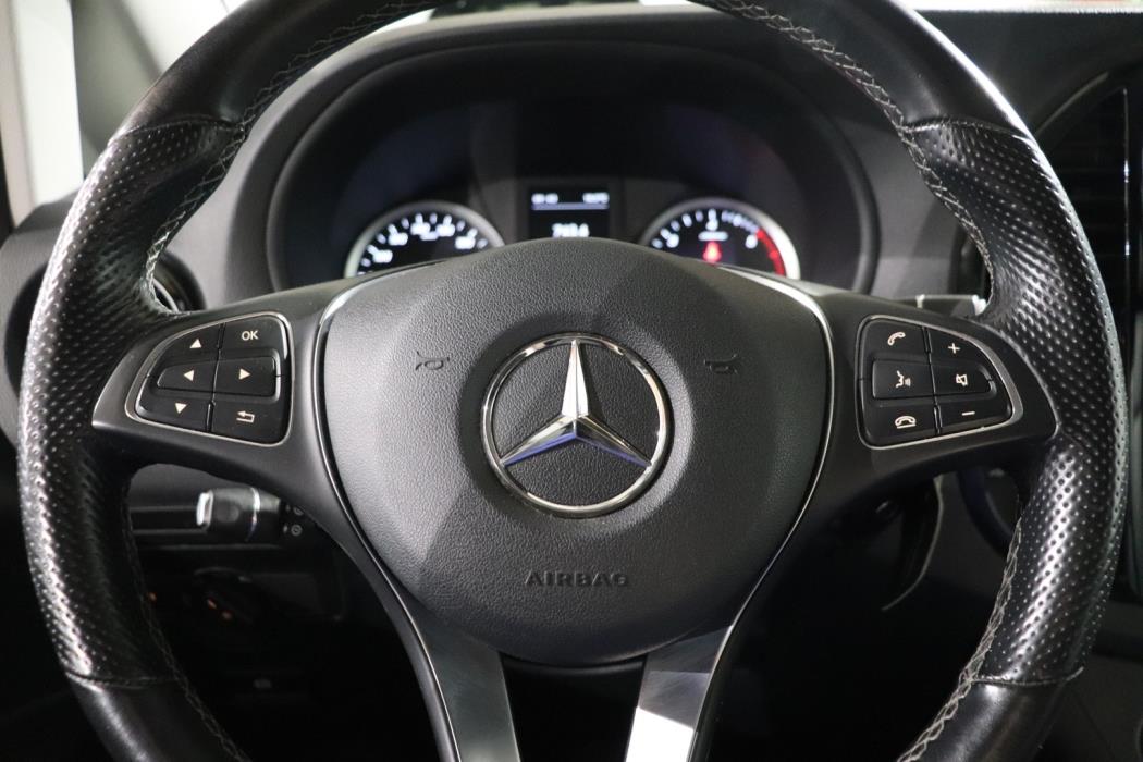 MERCEDES-BENZ Vito 2021