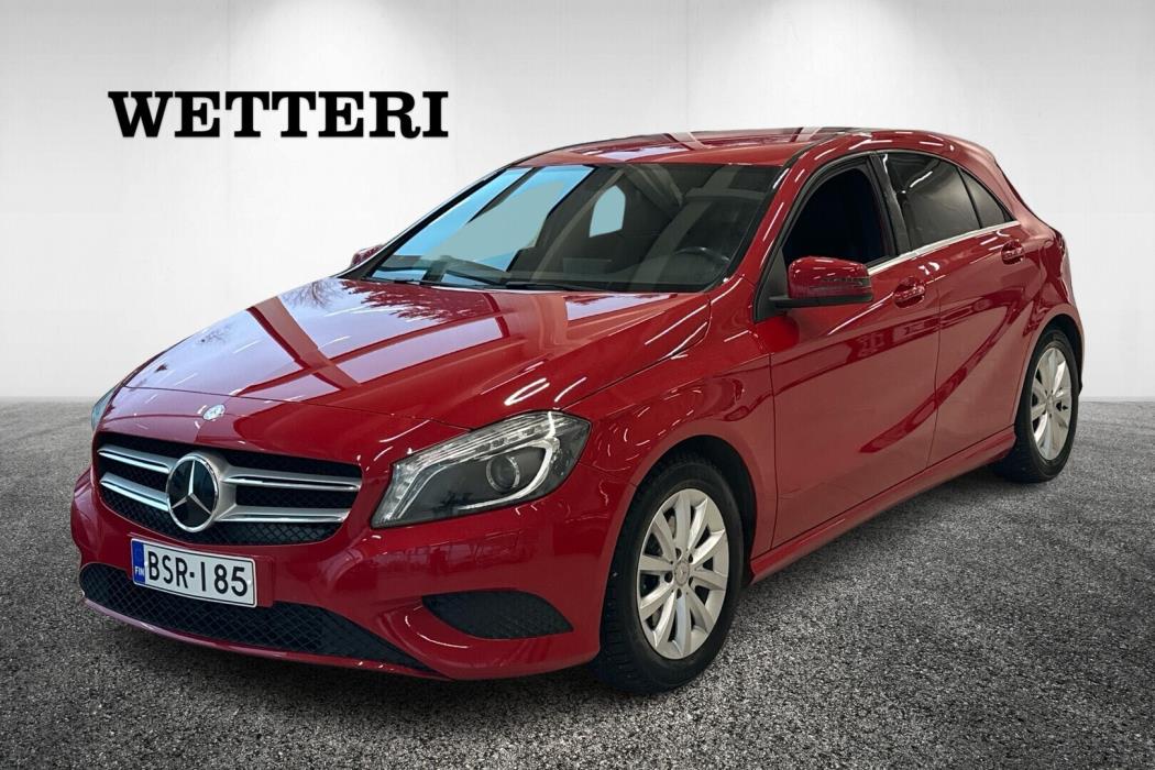 MERCEDES-BENZ A 2015