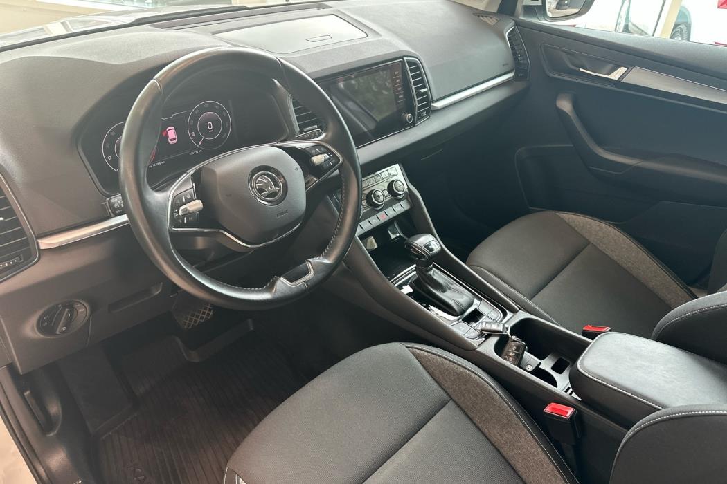 SKODA Karoq 2021