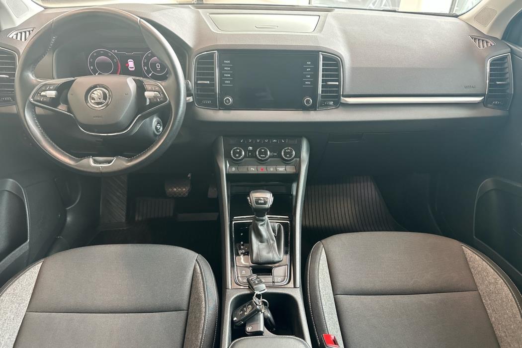 SKODA Karoq 2021