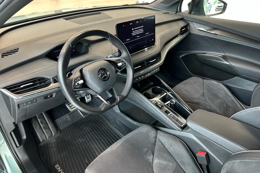 SKODA Enyaq 2022