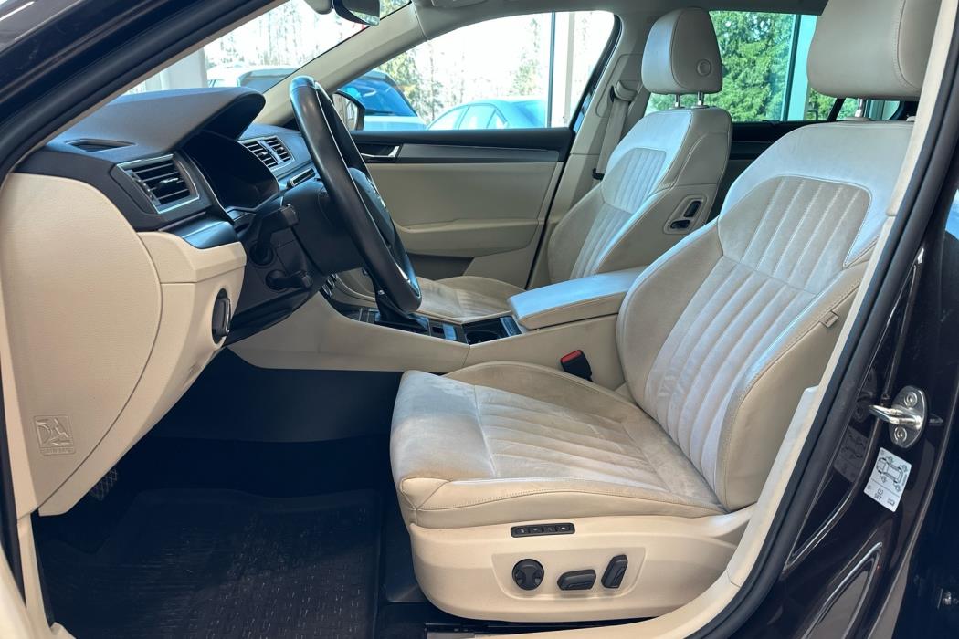 SKODA Superb 2019