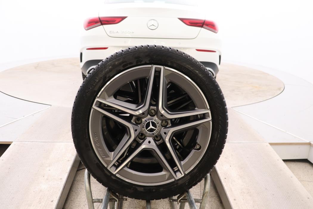 MERCEDES-BENZ CLA 2021