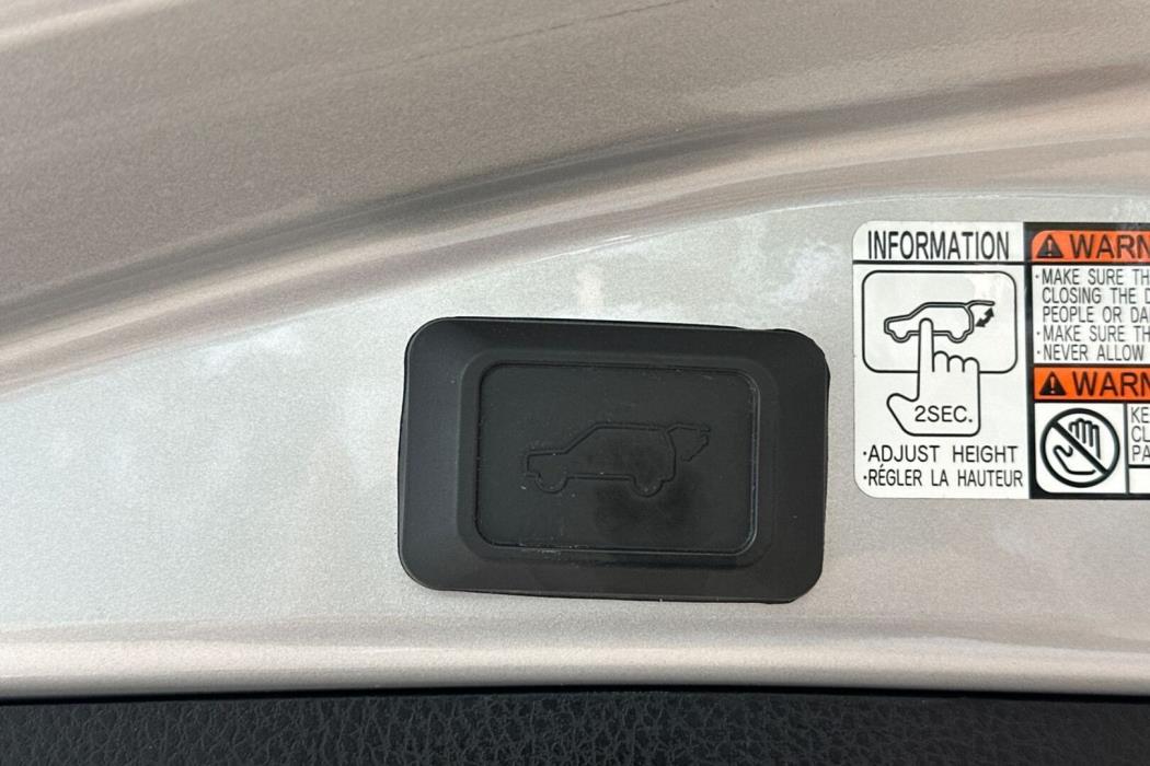 TOYOTA RAV4 2016