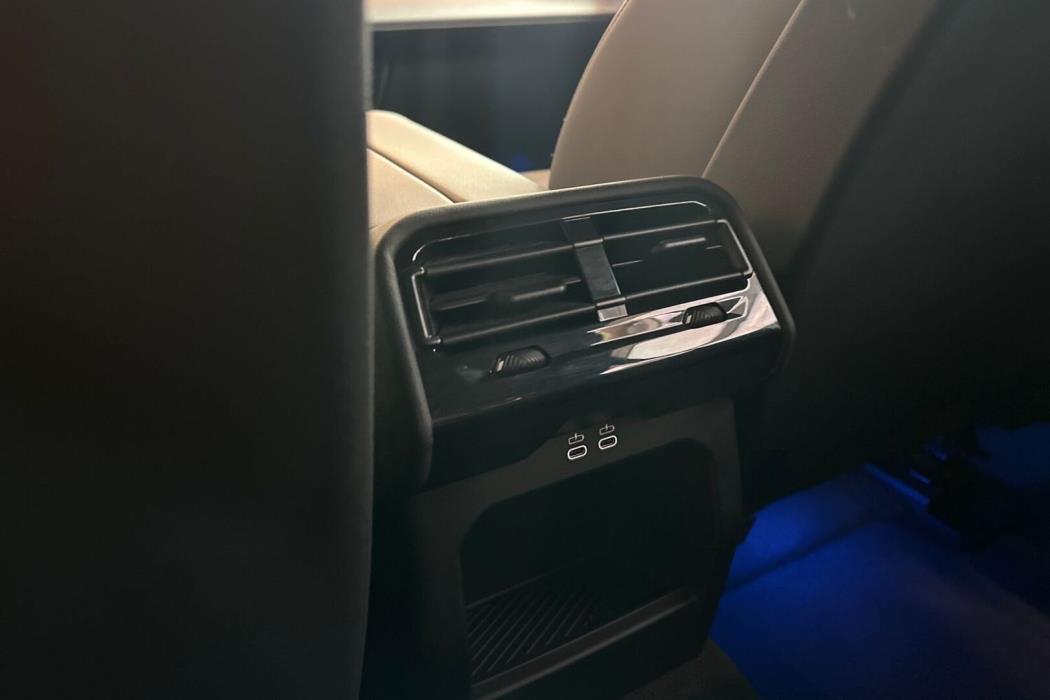 BMW 520 2024