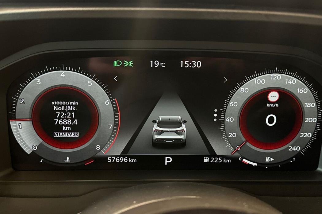 NISSAN Qashqai 2024