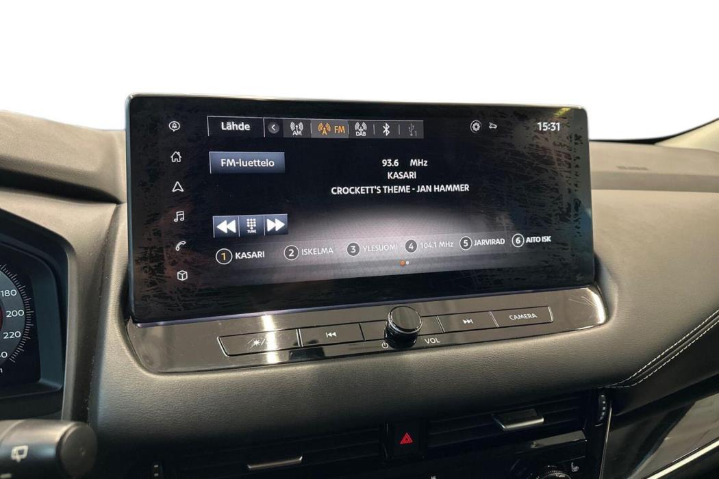 NISSAN Qashqai 2024