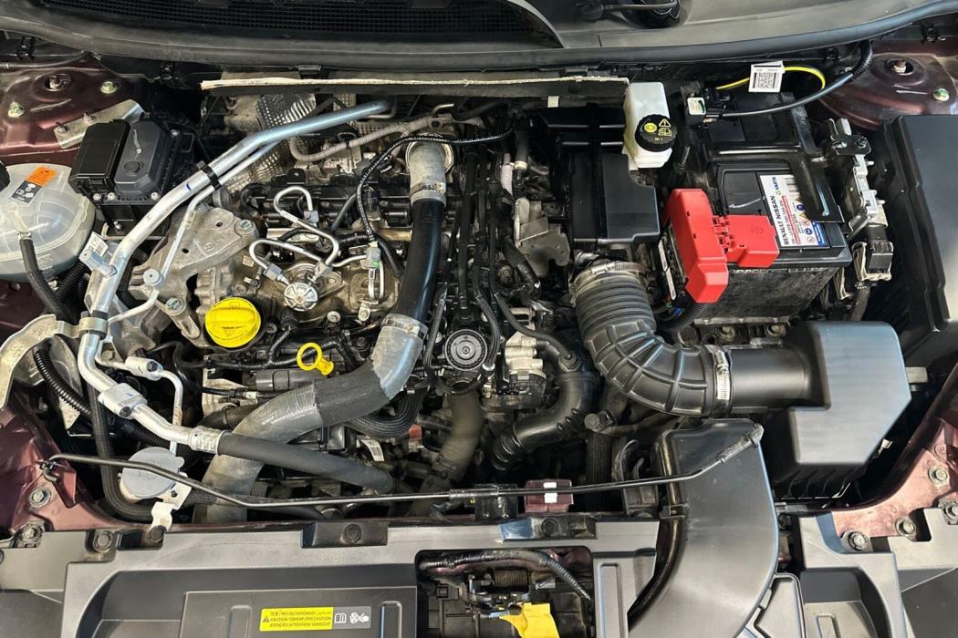 NISSAN Qashqai 2024