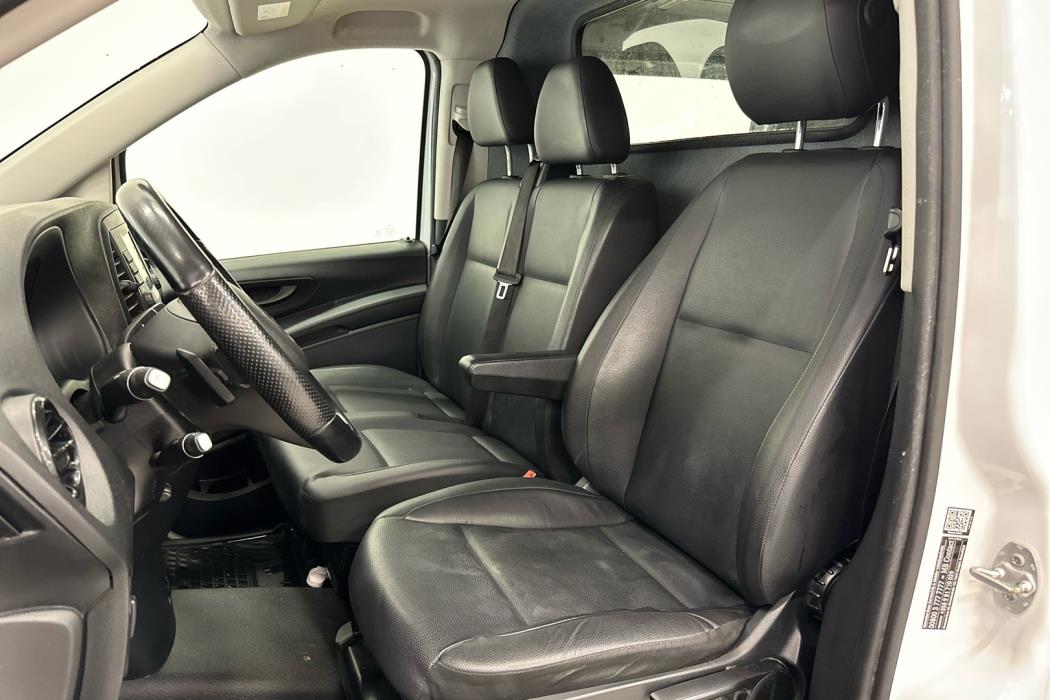 MERCEDES-BENZ VITO 2021