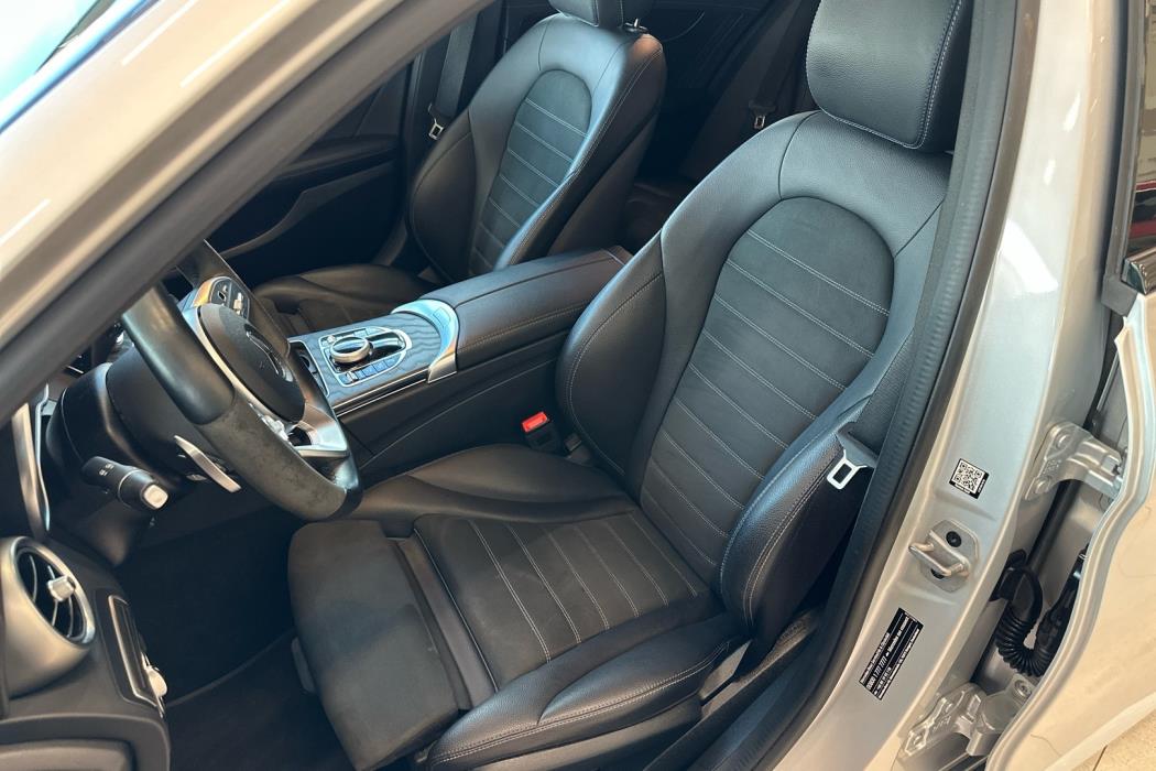 MERCEDES-BENZ C 2021
