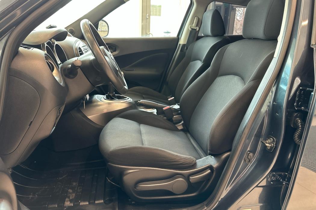 NISSAN Juke 2011