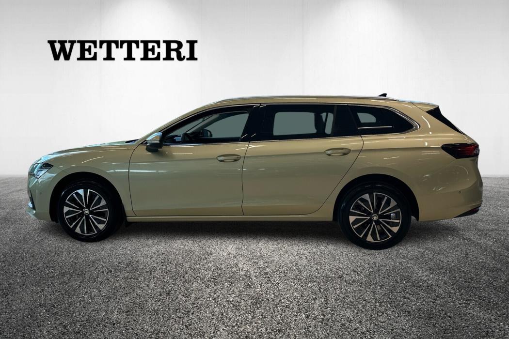 SKODA Superb 2024
