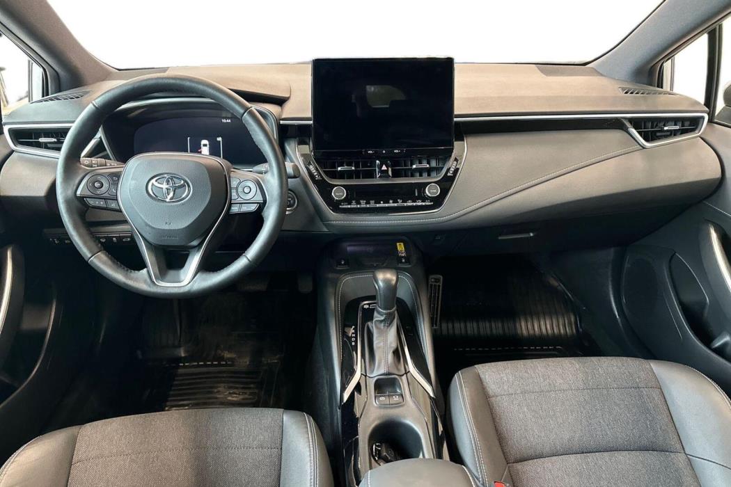 TOYOTA Corolla 2025