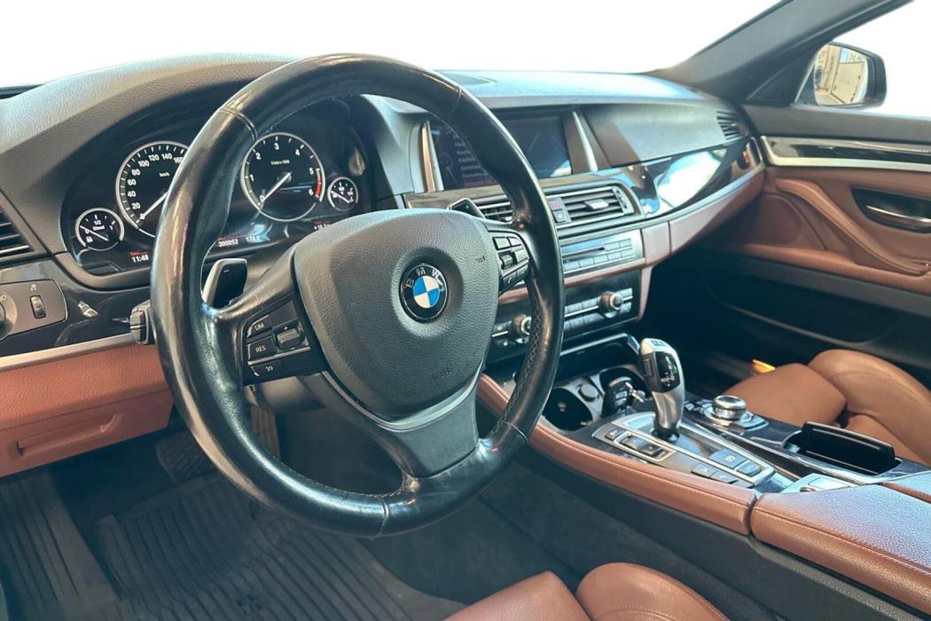 BMW 520 2016